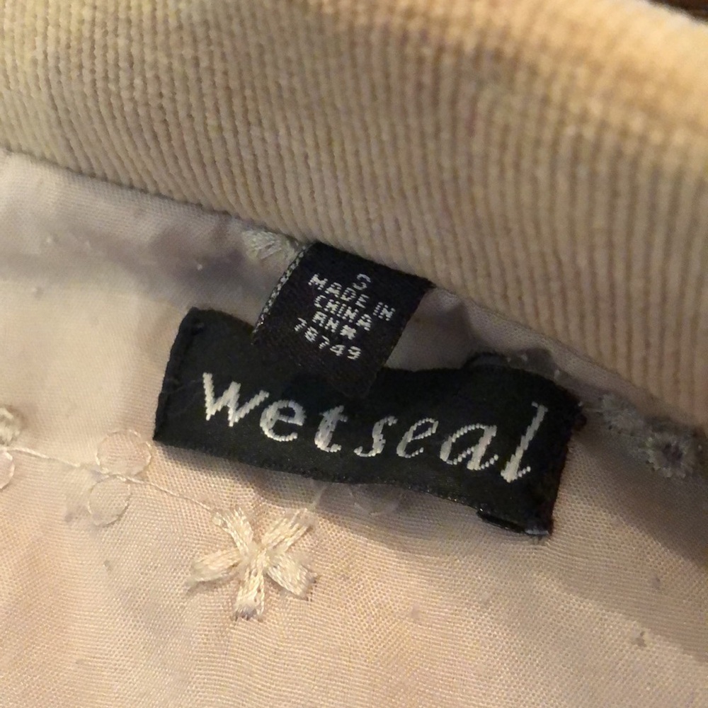 🌻Wet Seal Corduroy embroidered bohemian fringe snap close eyelet lined jacket - Picture 10 of 16